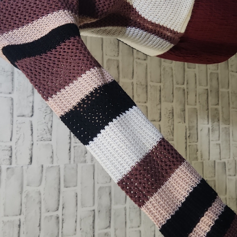 Womens Vneck SZ M Sweater - Picture 4 of 7